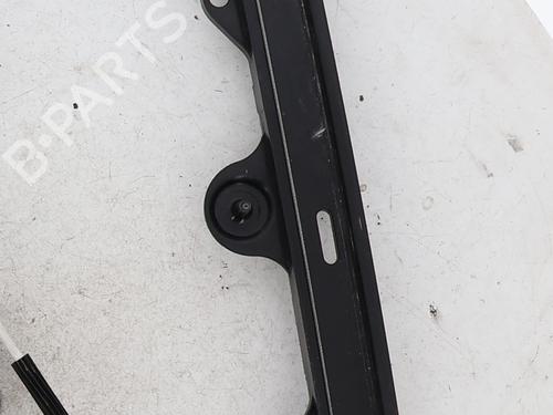 Used Front left window mechanism Front left window mechanism PEUGEOT 308 III (FB_, FH_, FP_, F3_, FM_) PureTech 110 (FPHNPL) (110 hp) 39166280 39166280