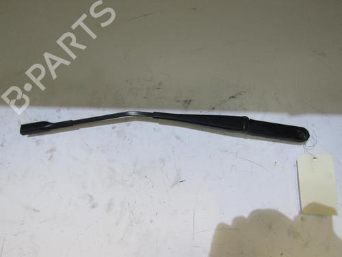 Used Front windshield wiper arm AUDI A1 Sportback (8XA, 8XF) 1.4 TFSI (125 hp) 25064484