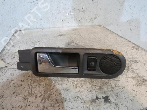 Venstre bak invendig håndtak VW PASSAT B5.5 (3B3) 2.5 TDI 4motion (180 hp) 25092174