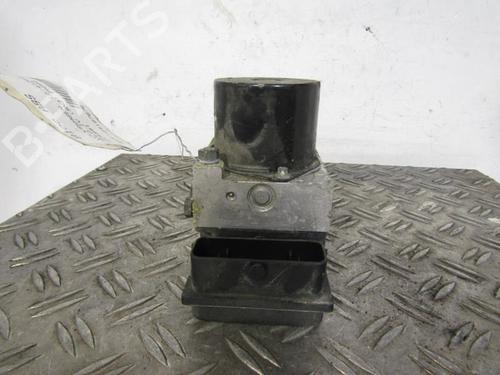 Used ABS pump VW POLO (9N_, 9A_) 1.4 TDI (80 hp) 25090694