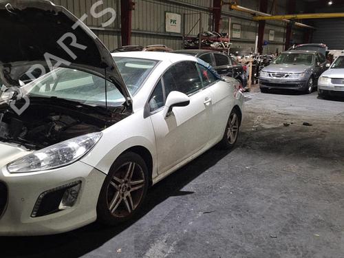Used Parts PEUGEOT 308 CC (4B_) 1.6 HDi (112 hp) 2433542