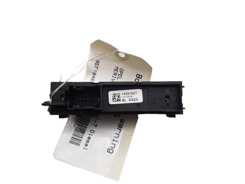Used Warning switch OPEL MERIVA B MPV (S10) 1.7 CDTI (75) (110 hp) 25073183