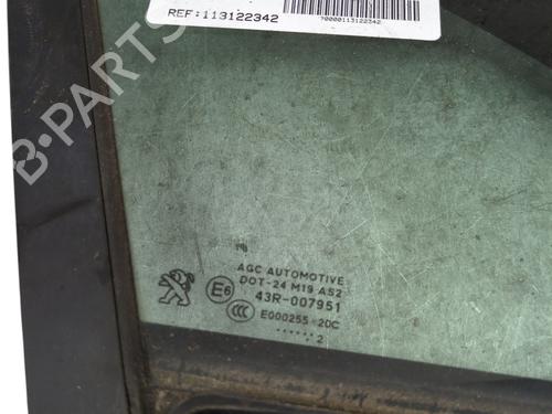 Front right quarter glass PEUGEOT 208 I (CA_, CC_) 1.4 HDi | BP29508384C112 