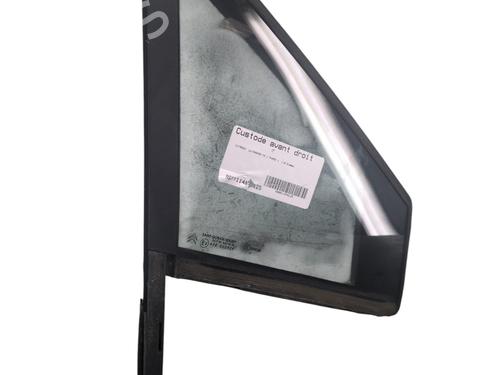 Front right quarter glass CITROËN C4 I (LC_) 1.6 HDi | BP29956390C112