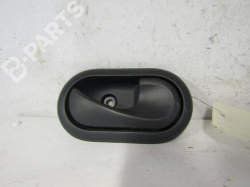 Used Rear right interior door handle Rear right interior door handle DACIA SANDERO 1.5 dCi (68 hp) 10599652 10599652