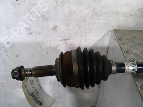 Right front driveshaft TOYOTA YARIS (_P13_) 1.5 Hybrid (NHP130_, NHP130) | BP25111551M39 