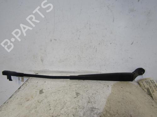 Used Front windshield wiper arm CITROËN XSARA PICASSO (N68) 1.8 16V (115 hp) 25090825