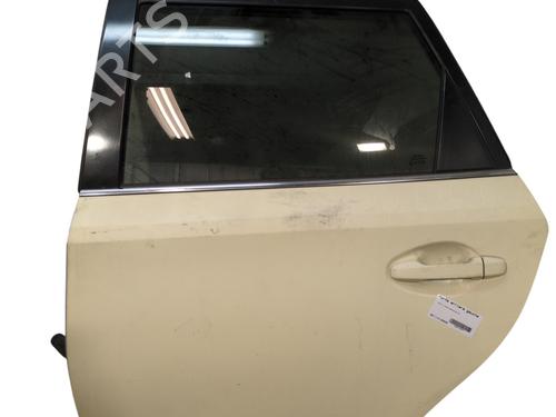 Used Left rear door PORSCHE MACAN (95B) 3.0 S Diesel (250 hp) 29927016