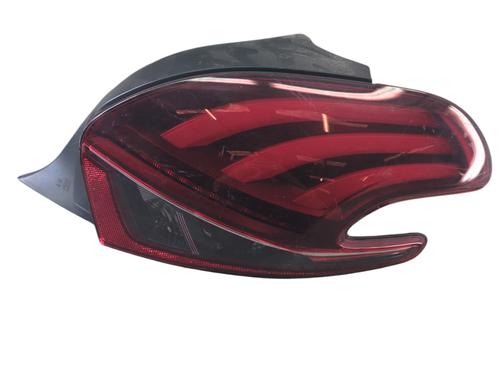 Right taillight PEUGEOT 208 I (CA_, CC_) 1.2 THP 110 | BP28211618C35 