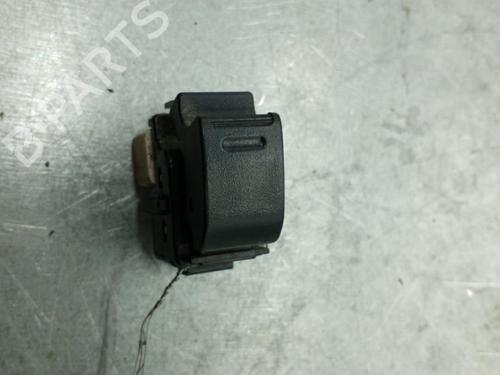 Used Right front window switch Right front window switch TOYOTA RAV 4 II (_A2_) 2.0 4WD (ACA21, ACA20) (150 hp) 25104330 25104330
