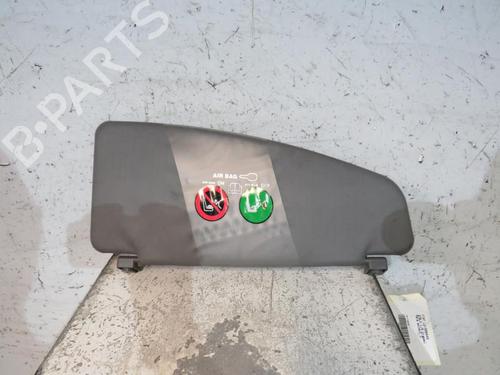 Højre solskærm FIAT DOBLO MPV (119_, 223_) 1.9 D (223AXB1A) (63 hp) 25092164
