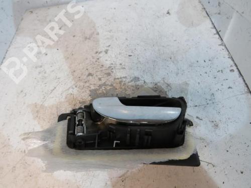 Used Rear left interior door handle Rear left interior door handle PEUGEOT 307 (3A/C) 2.0 HDi 90 (90 hp) 10607598 10607598