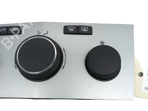 Climate control OPEL ZAFIRA B Box Body/MPV (A05) 1.8 VAN (M75) | BP25103060I5 
