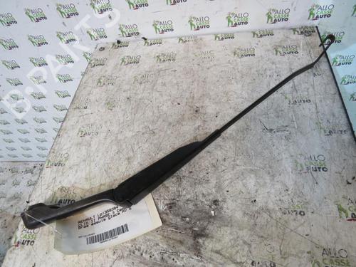 Used Front windshield wiper arm RENAULT CLIO II (BB_, CB_) 1.5 dCi (B/CB07) (65 hp) 25070967
