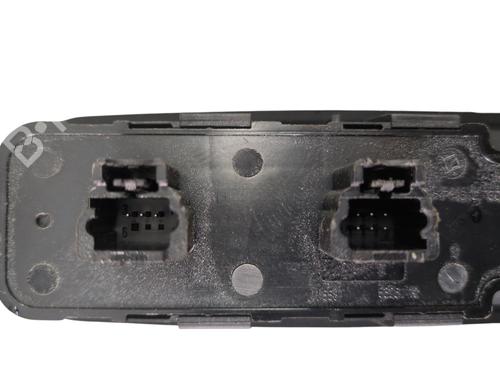 Used Left front window switch Left front window switch LANCIA PHEDRA (179_) 2.2 D Multijet (179.AXM1B, 179.AXP11, 179.BXM1B,... (170 hp) 29917557 29917557