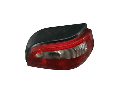 Used Right taillight Right taillight RENAULT MEGANE I (BA0/1_) 1.8 16V (BA06, BA12, BA1A, BA1M, BA1R) (115 hp) 32195990 32195990