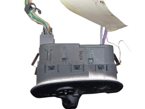 Used Headlight switch MERCEDES-BENZ C-CLASS (W203) C 200 CDI (203.007) (122 hp) 31858389