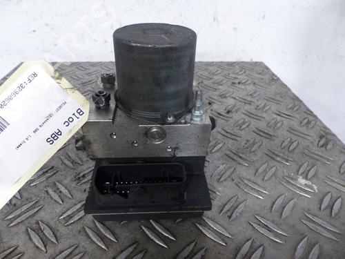 Used ABS pump PEUGEOT 508 I (8D_) 1.6 HDi (112 hp) 25108212