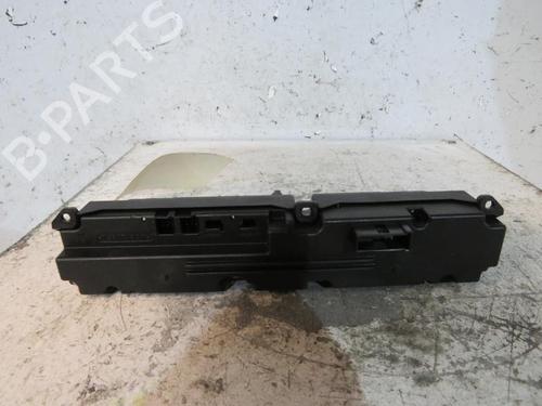 Used Warning switch Warning switch MERCEDES-BENZ C-CLASS (W203) C 220 CDI (203.006, 203.008) (143 hp) 25066945 25066945