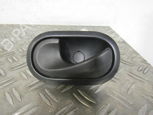 Used Front left interior door handle RENAULT CLIO III (BR0/1, CR0/1) 1.5 dCi (C/BR0G, C/BR1G) (68 hp) 25112488