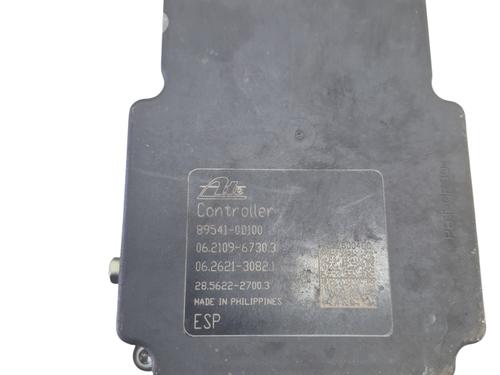 Used ABS pump TOYOTA YARIS (_P13_) 1.0 (KSP130_, KSP130) (69 hp) 26178649