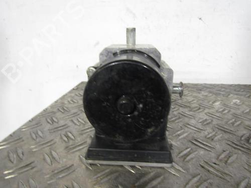 Used ABS pump ABS pump LANCIA YPSILON (843_) 1.4 16V (843.AXC11, 843.AXC1B, 843.AXC1A) (95 hp) 25085949 25085949