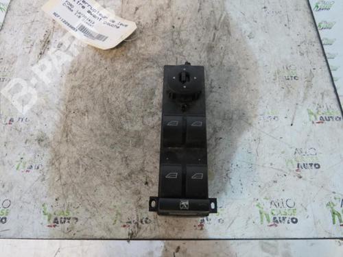 Used Left front window switch Left front window switch FORD FOCUS C-MAX (DM2) 1.6 TDCi (109 hp) 10610632 10610632