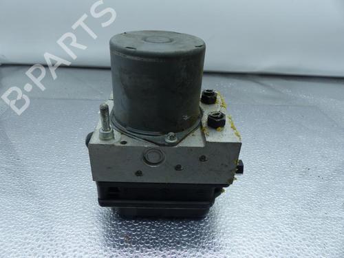 Used ABS pump AUDI A4 B7 (8EC) [2004-2009]  25069485