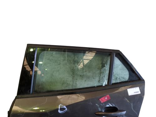 Used Left rear door Left rear door 33041624 33041624
