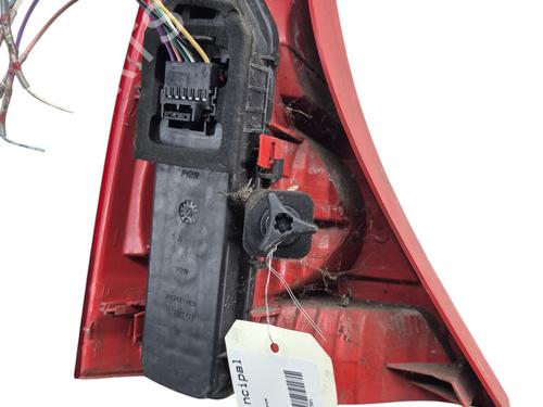 Right taillight RENAULT CLIO II (BB_, CB_) 1.4 16V (B/CB0P, BB13) | BP30566202C35