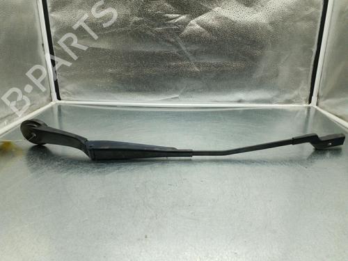 front-windshield-wiper-arm-ford-focus-iii-2010-2011-2012-2013-2014-2015-2016-2017-2018-2019-2020-25089574 main image