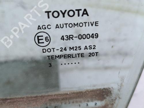 Szyba drzwi przednich lewych PORSCHE MACAN (95B) 3.0 S Diesel | BP29887729C18 