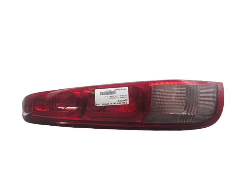 Used Left taillight NISSAN X-TRAIL I (T30) 2.2 Di 4x4 (114 hp) 25103805