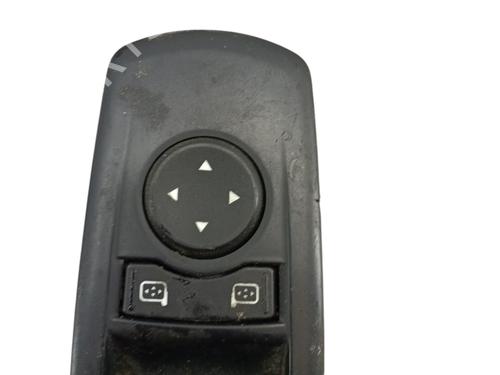 Used Left front window switch Left front window switch RENAULT LAGUNA III Grandtour (KT0/1) 2.0 dCi (KT07, KT0J, KT14, KT1A, KT1S) (131 hp) 31270506 31270506