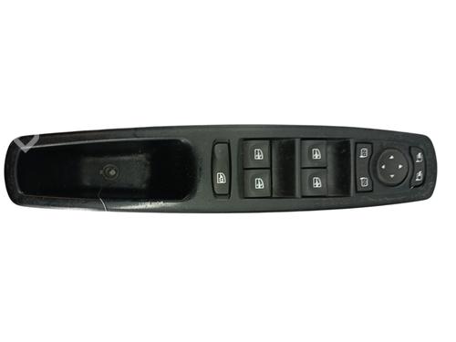 Used Left front window switch RENAULT MEGANE III Hatchback (BZ0/1_, B3_) 1.5 dCi (86 hp) 27629063