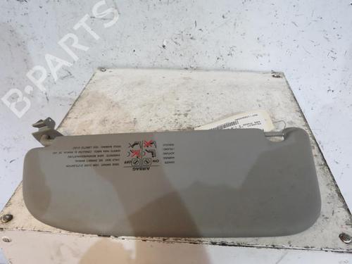 Used Right sun visor Right sun visor 25109949 25109949