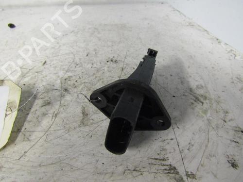 Used Mass air flow sensor MERCEDES-BENZ M-CLASS (W163) ML 270 CDI (163.113) (163 hp) 25111750