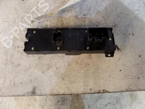 Used Left front window switch Left front window switch FORD FOCUS II (DA_, HCP, DP) 1.6 TDCi (90 hp) 25085843 25085843