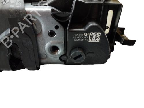 Used Front right lock PEUGEOT 208 II (UB_, UP_, UW_, UJ_) 1.2 PureTech 100 (101 hp) 25102687