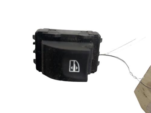 Used Right front window switch RENAULT MEGANE III Coupe (DZ0/1_) 1.5 dCi (DZ09, DZ0D, DZ1F, DZ1G, DZ14, DZ29) (110 hp) 25101001