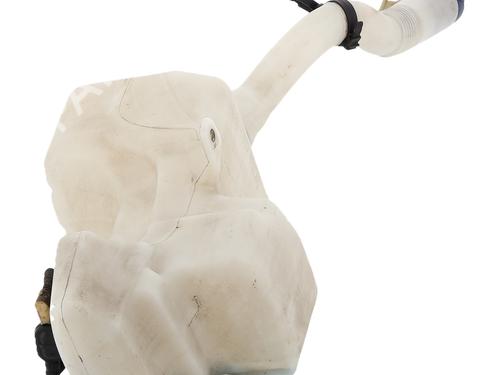 Used Windscreen washer tank Windscreen washer tank LANCIA YPSILON (312_) 0.9 TwinAir (312.PXG11, 312.PXG1A, 312.YXG11, 312.YXG1A) (86 hp) 33889427 33889427