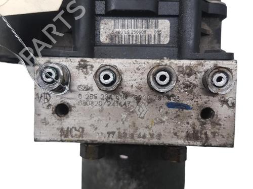 Used ABS pump ABS pump RENAULT MODUS / GRAND MODUS (F/JP0_) 1.5 dCi (FP0F, JP0F) (86 hp) 25073198 25073198