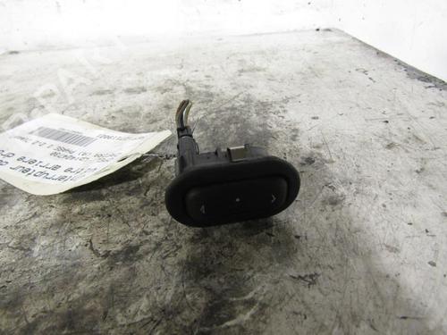 Used Right rear window switch OPEL ZAFIRA A MPV (T98) 2.2 DTI 16V (F75) (125 hp) 25114126