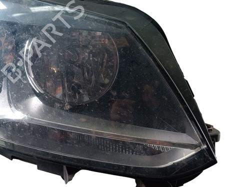 right-headlight-vw-touran-1t3-2010-2011-2012-2013-2014-2015-2016-32493207 main image