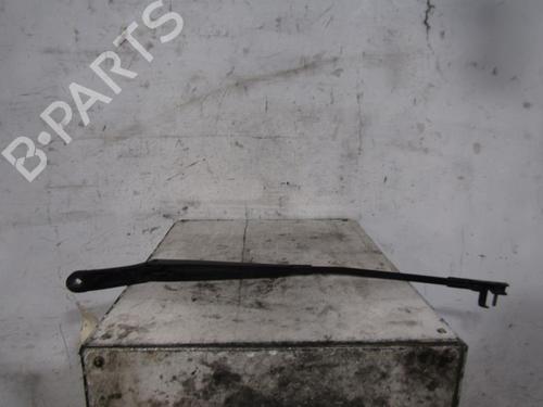 Used Front windshield wiper arm VW TOURAN (1T1, 1T2) [2003-2010]  25070117
