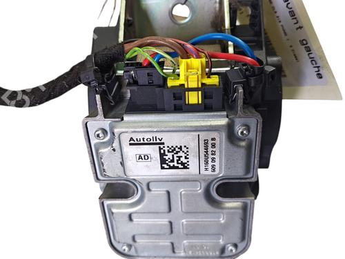 Used Front left belt tensioner MERCEDES-BENZ CLS (C219) CLS 320 CDI (219.322) (224 hp) 25920949