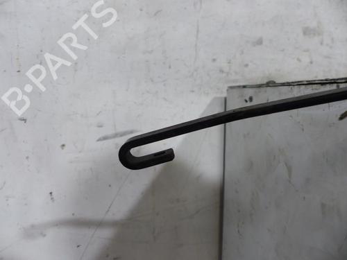Used Front windshield wiper arm Front windshield wiper arm DAIHATSU CUORE VII (L275_, L285_, L276_) 1.0 (L276) (70 hp) 25065173 25065173