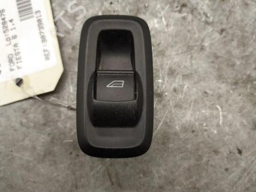 Used Right front window switch FORD FIESTA VI (CB1, CCN) 1.4 TDCi (70 hp) 25075088