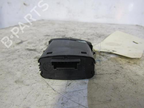Used Warning switch BMW 5 (E60) 530 d (218 hp) 25063847
