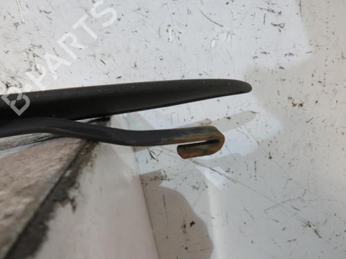 Front windshield wiper arm HYUNDAI SANTA FÉ I (SM) 2.0 CRDi 4x4 | BP25092478C143 